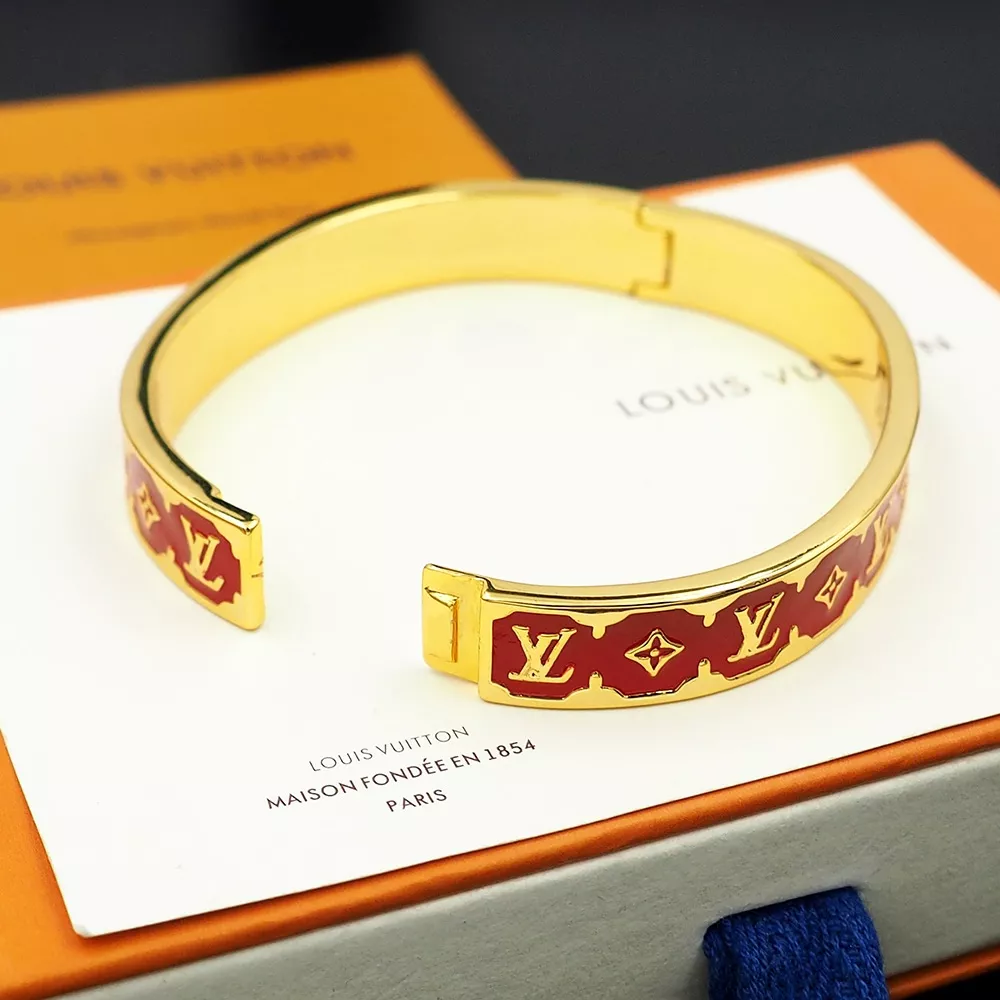 louis vuitton lv bracelets s_12702771